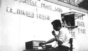 Radio-amateri predstavljaju klupsku opremu na otvorenom